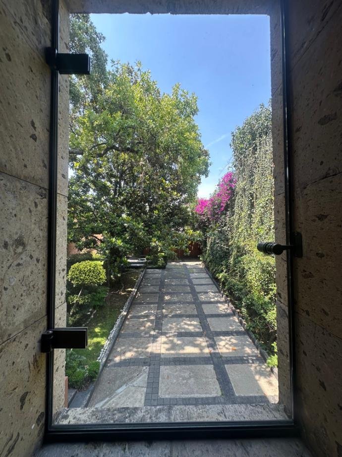 House in Mexico City, Mexico 2 - 17756988