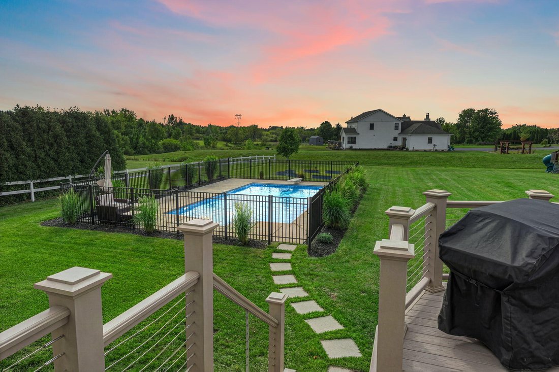 House in Cedar Lake, Indiana, United States 4 - 17757452
