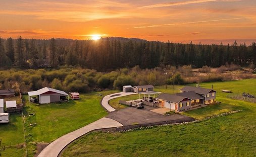House in Colbert, Washington, United States 1