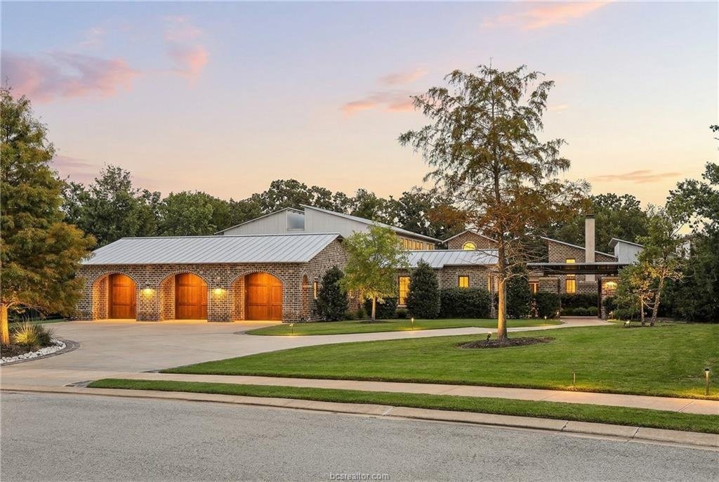 House in Bryan, Texas, United States 2 - 17759659