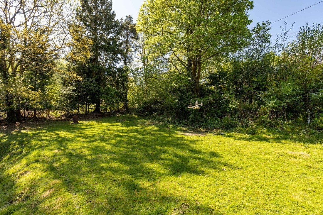 House in Hackenden, East Grinstead, England 2 - 17756608