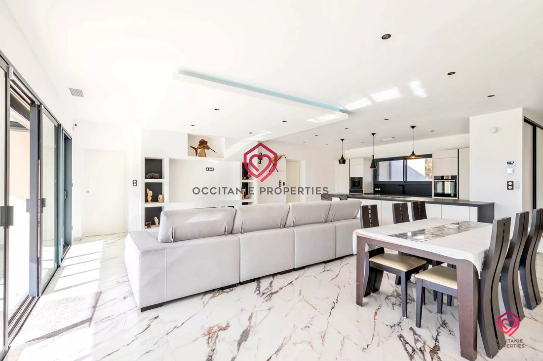 Villa in Boussens, Occitania, France 5 - 17352843