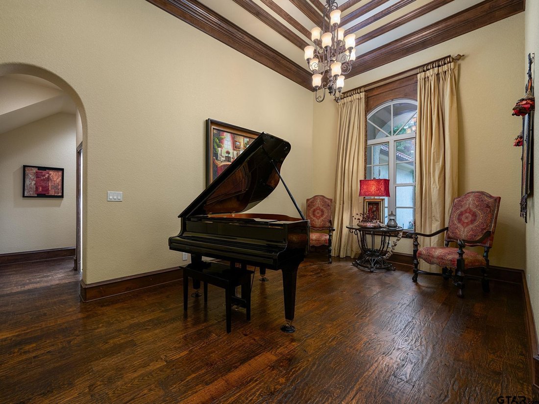 House in Tyler, Texas, United States 5 - 17760117
