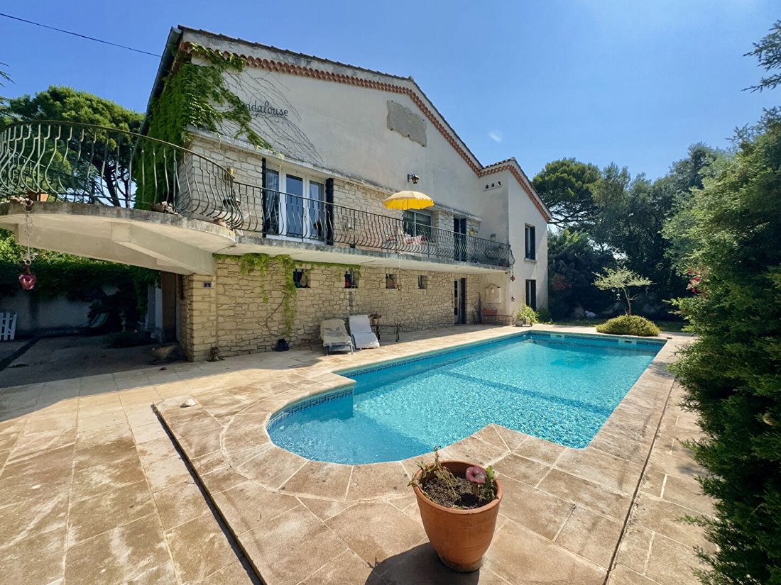 Villa in Montagne des Chèvres, Villeneuve-lès-Avignon, France 1 - 17756569