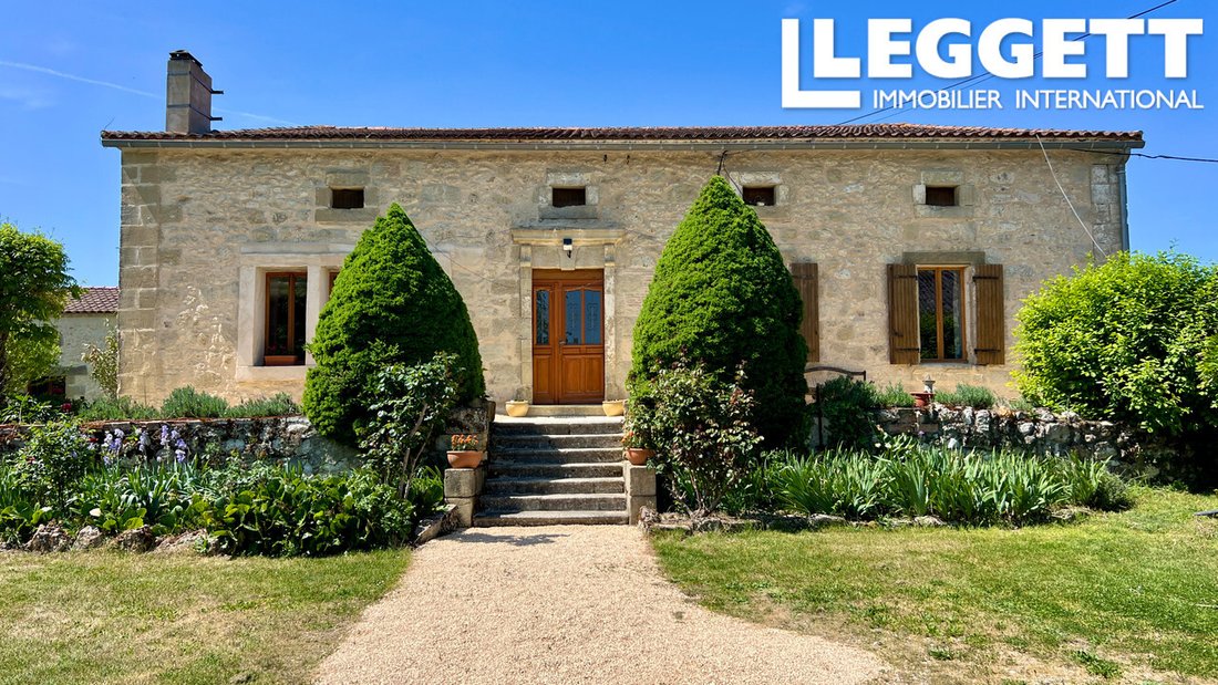 House in Lauzun, Nouvelle-Aquitaine, France 3 - 17404489