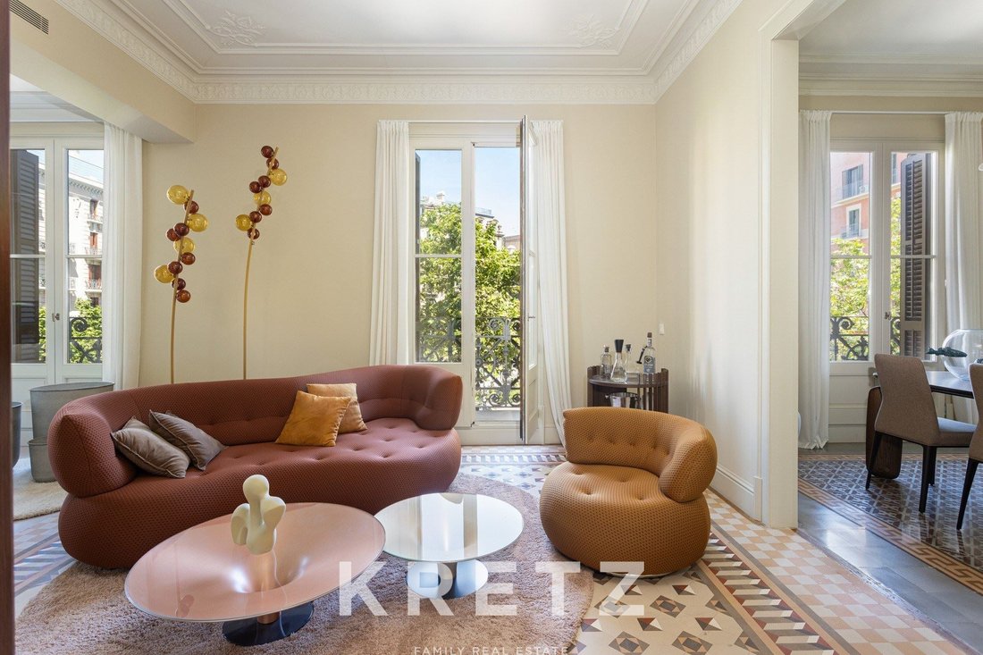 Apartment in Eixample, Barcelona, Spain 2 - 17760424