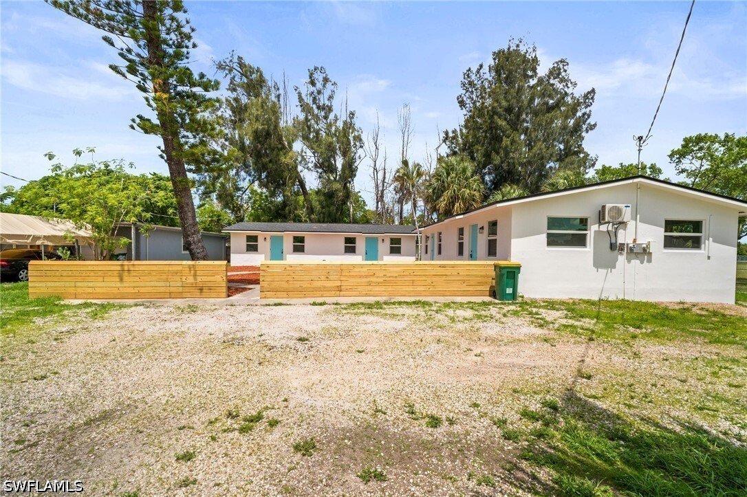 Naples, Florida, United States 2 - 17759595