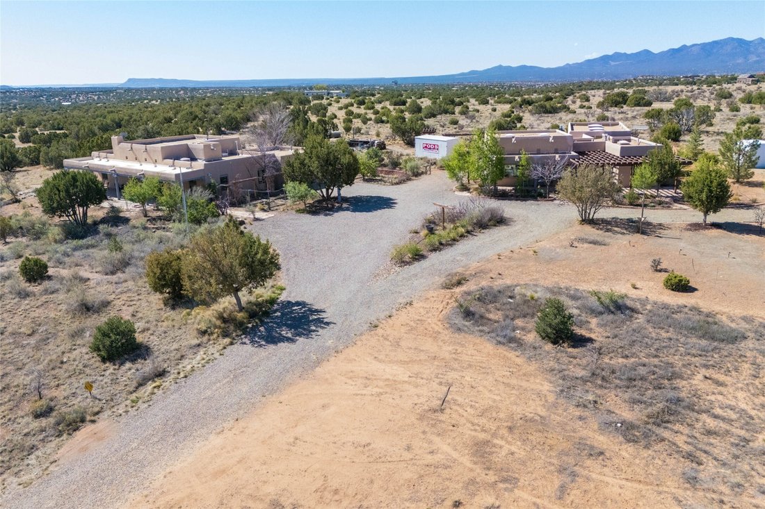 House in Santa Fe, New Mexico, United States 1 - 17760519