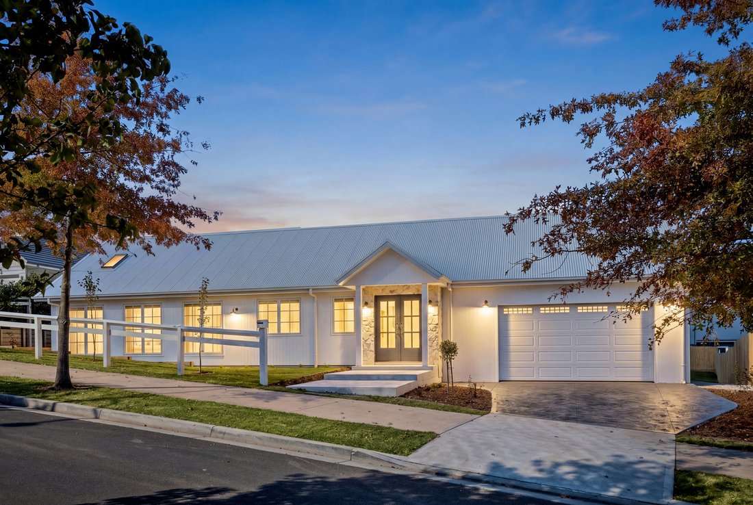 House in Glenquarry, New South Wales, Australia 1 - 17761542