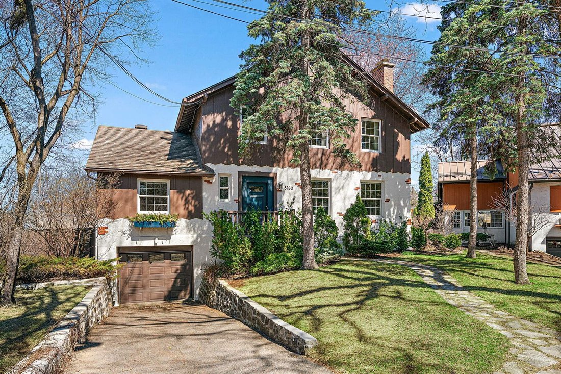House in Montréal, Quebec, Canada 1 - 17687608