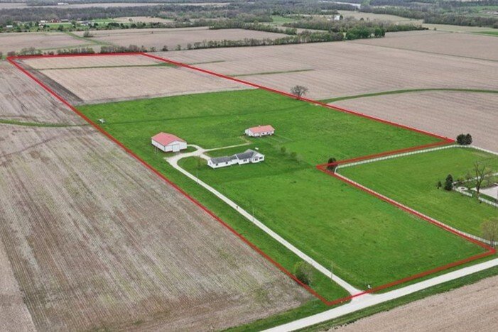 House in Ottawa, Illinois, United States 1 - 17757368