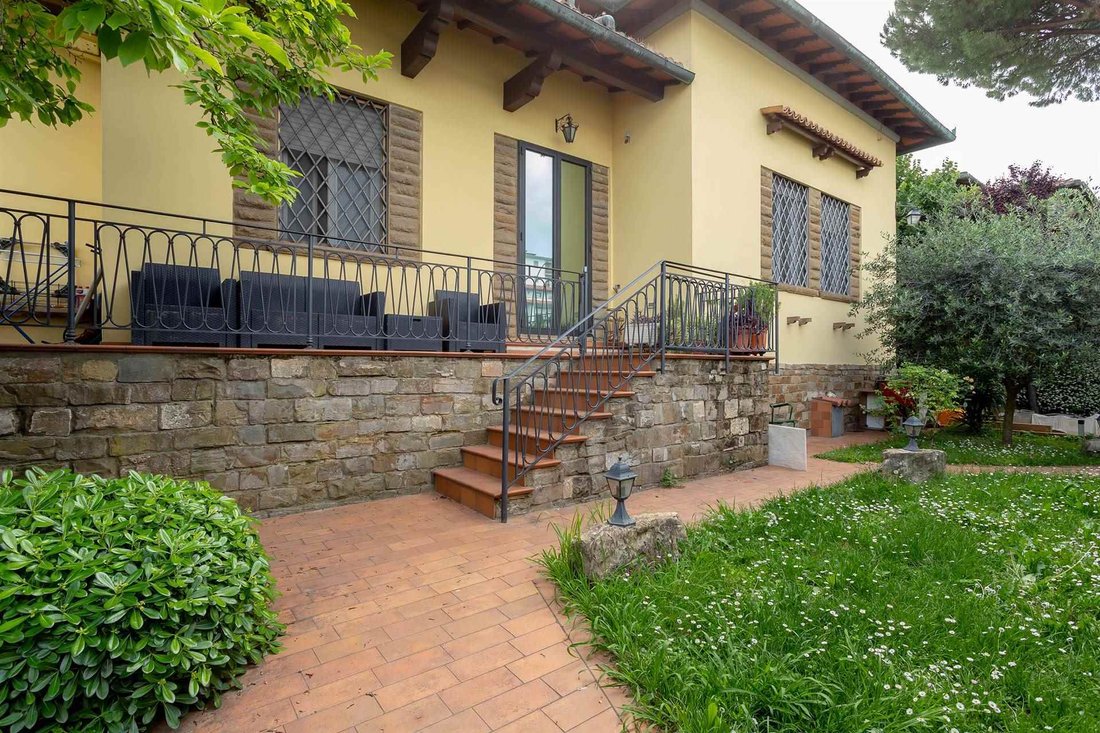 Center, Campi Bisenzio, Tuscany 1 - 17760243