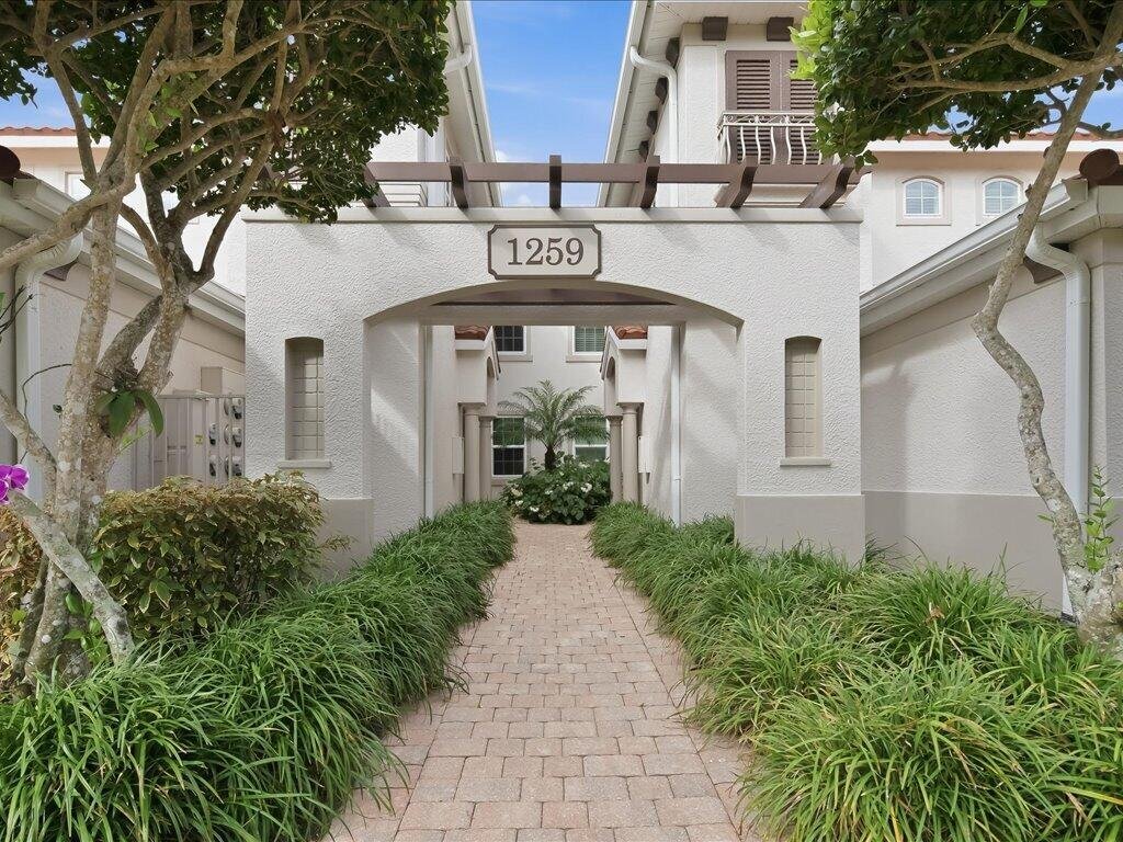Condo in Naples, Florida, United States 5 - 17758713