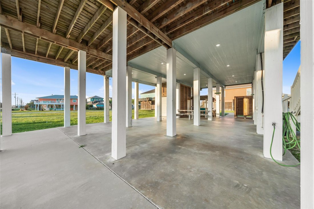 House in Bolivar Peninsula, Texas, United States 4 - 17755308