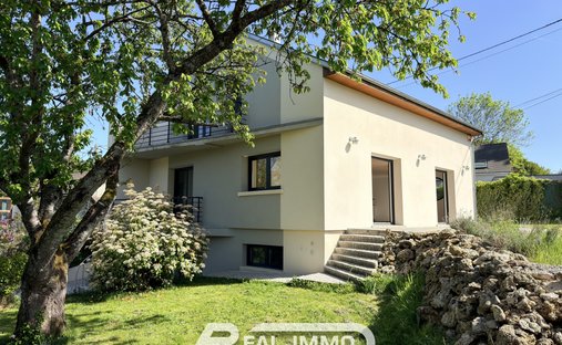 House in Saint-Remy-l'Honore, Ile-de-France, France 1