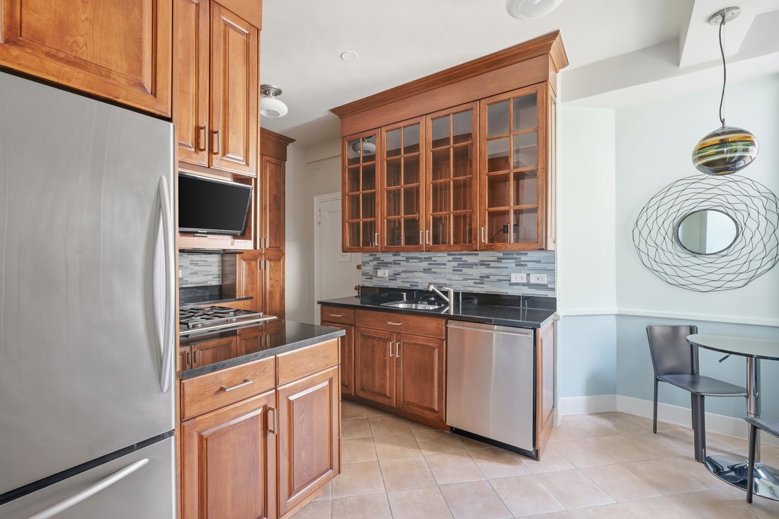 Co Op in New York, New York, United States 5 - 17756431