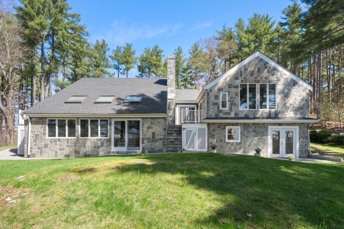 House in Weston, Massachusetts, United States 1 - 17757556
