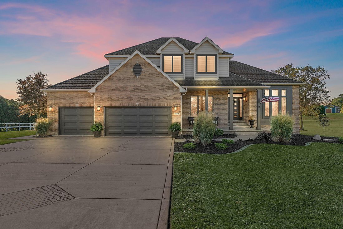 House in Cedar Lake, Indiana, United States 1 - 17757452