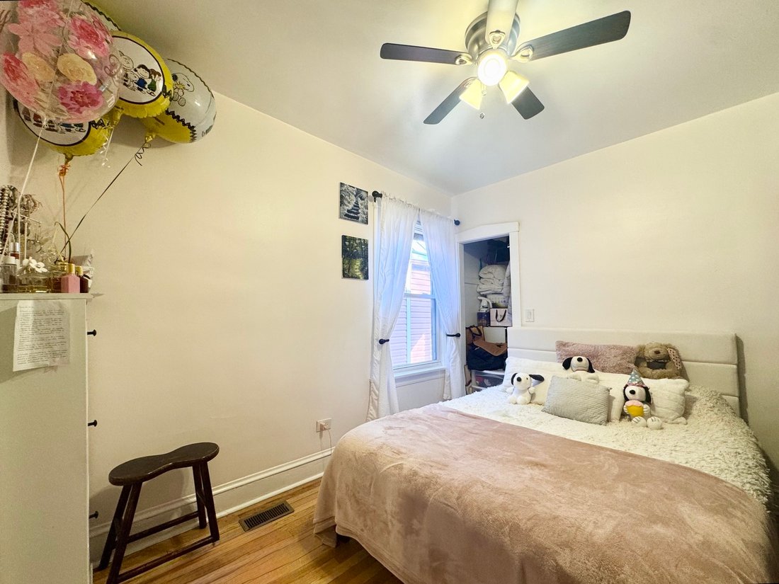 Chicago, Illinois, United States 5 - 17608656
