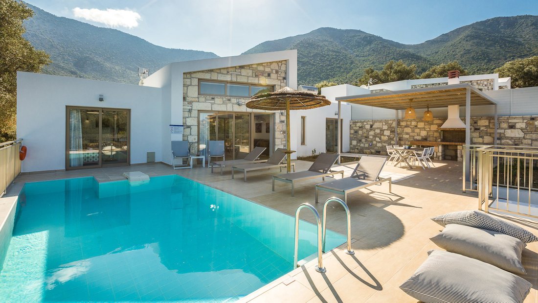 Villa in Milopotamos, Greece 3 - 17755762