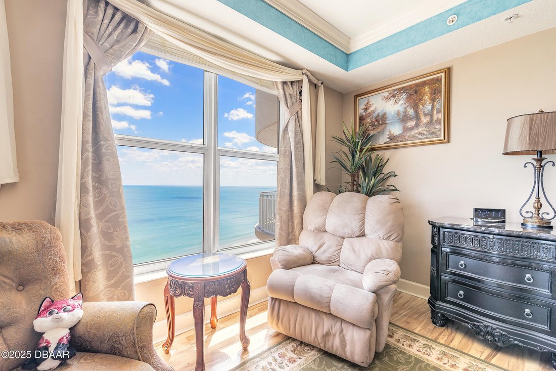Condo in Daytona Beach, Florida, United States 4 - 17755381