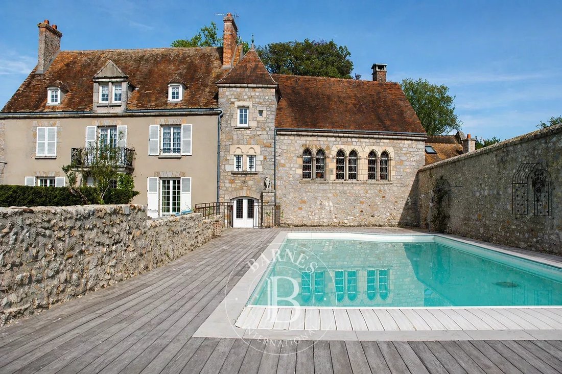 Estate in Courances, Ile-de-France, France 1 - 17757159