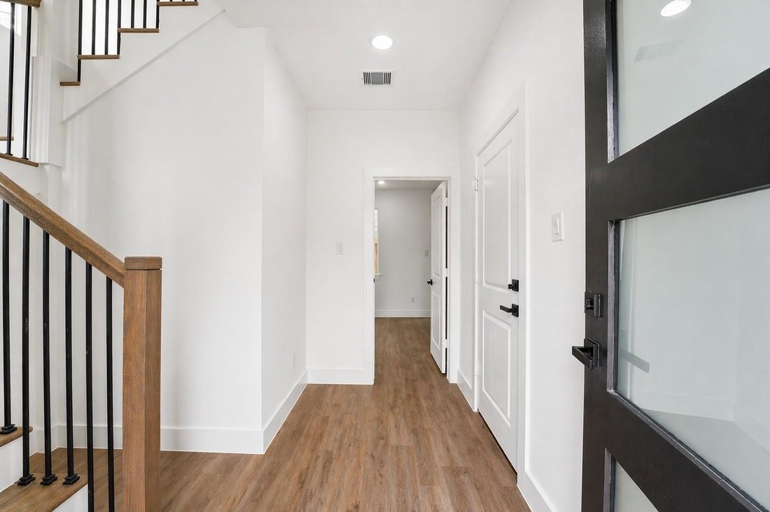 House in Houston, Texas, United States 3 - 17759767