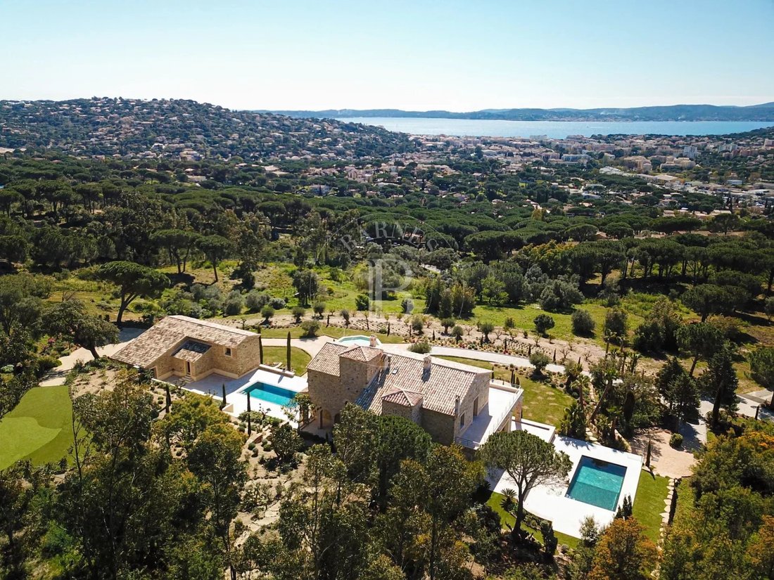 Estate in Basse Suane-Les Virgiles, Sainte-Maxime, France 4 - 17756576