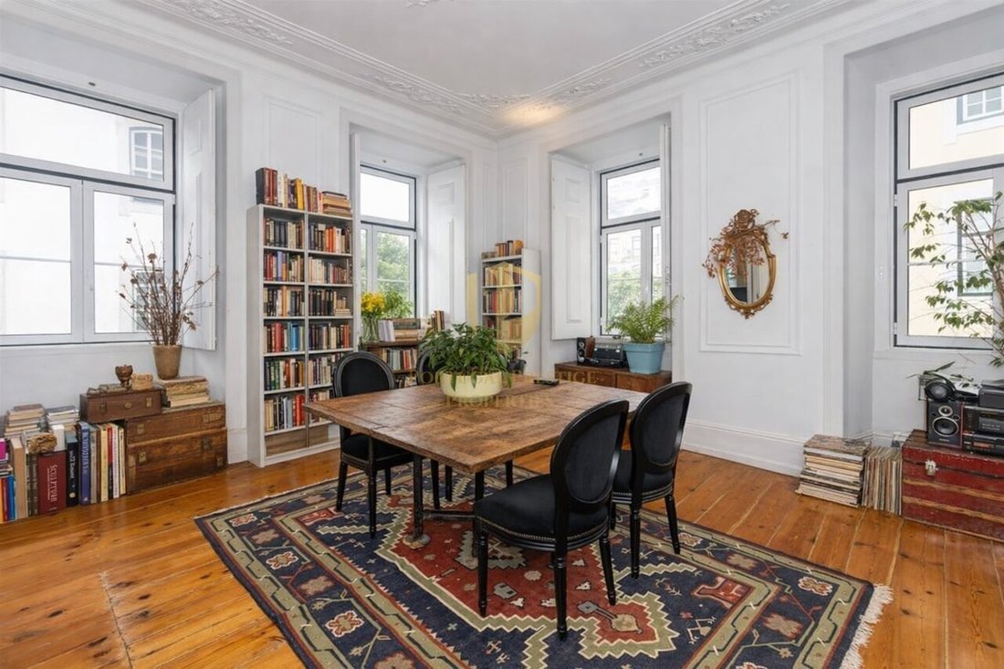 Apartment in Misericordia, Lisbon, Portugal 3 - 17753006