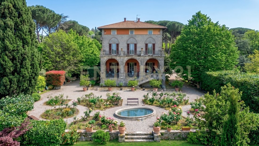 Villa in Soriano Nel Cimino, Lazio, Italy 1 - 17758723