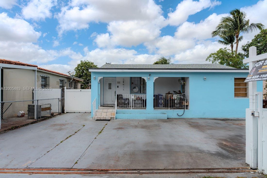 House in Hialeah, Florida, United States 3 - 17758384