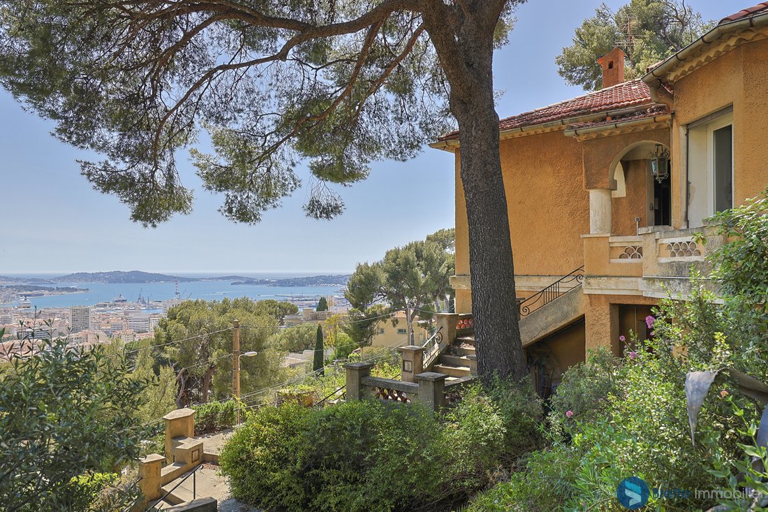 House in Le Faron-Fort-Rouge, Toulon, France 2 - 16498356