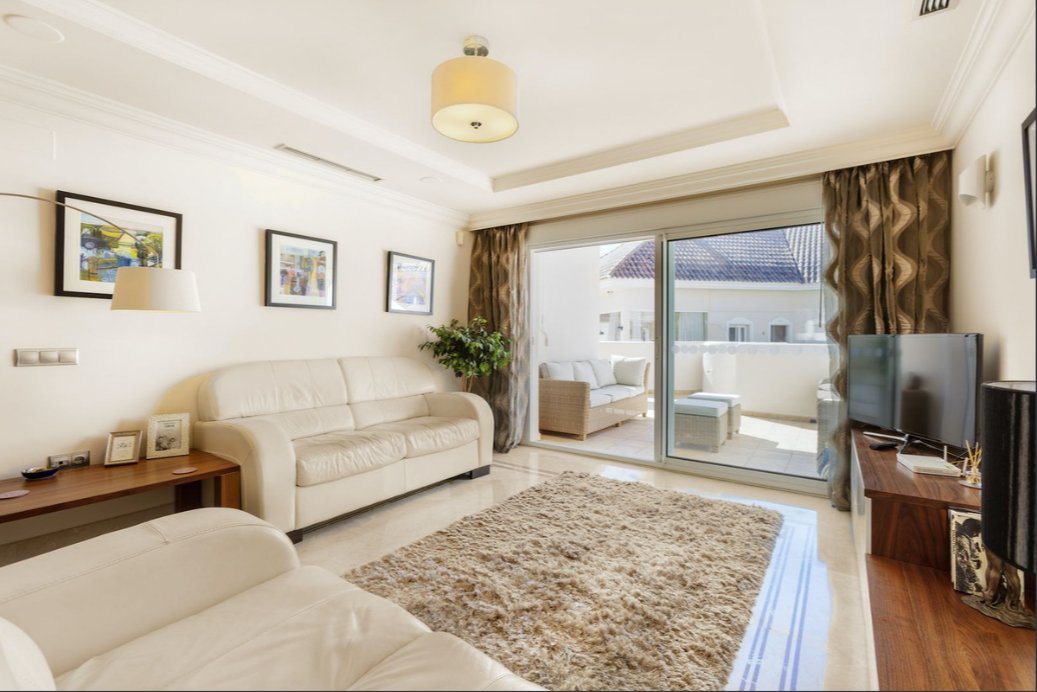 Wohnung in Nueva Andalucía, Marbella, Spanien 3 - 17762839