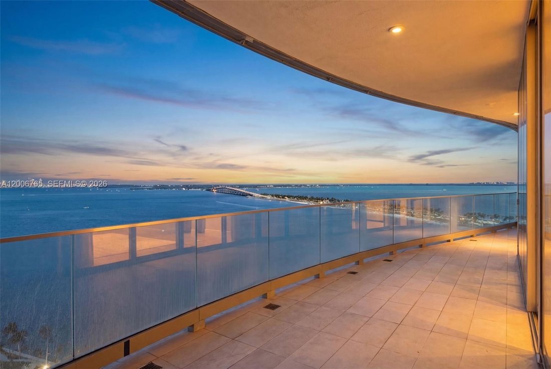 Condo in Miami, Florida, United States 1 - 17756419