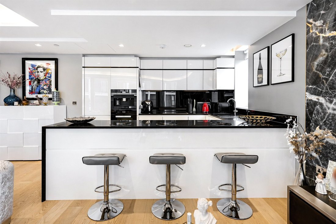 Apartment in Vauxhall, Lambeth (Greater London), England 5 - 16734775