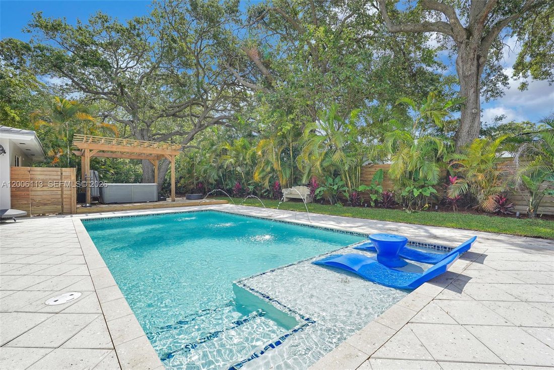 House in Miami, Florida, United States 1 - 17758413