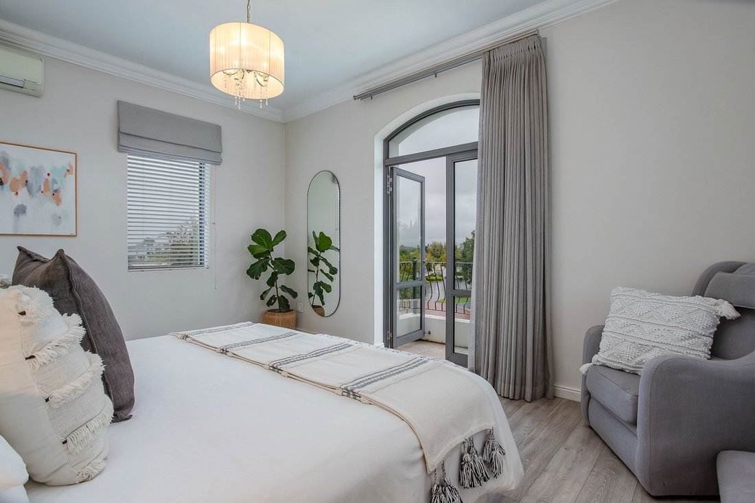 Estate in Val de Vie, Western Cape, South Africa 4 - 17758536