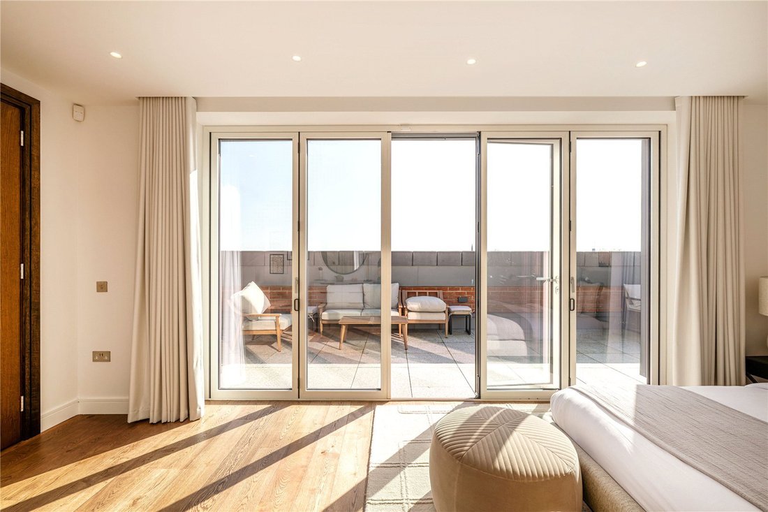 Apartment in Hyde Park, Westminster, England 5 - 17758038