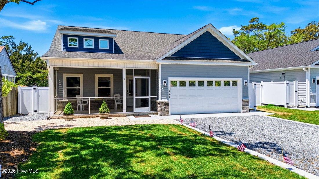 House in Oak Island, North Carolina, United States 3 - 17759275