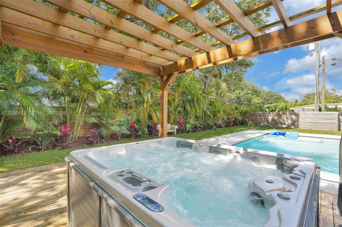 House in Miami, Florida, United States 2 - 17758413