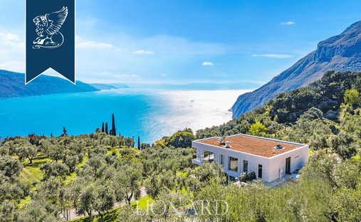 Villa in Tignale, Lombardy, Italy 1