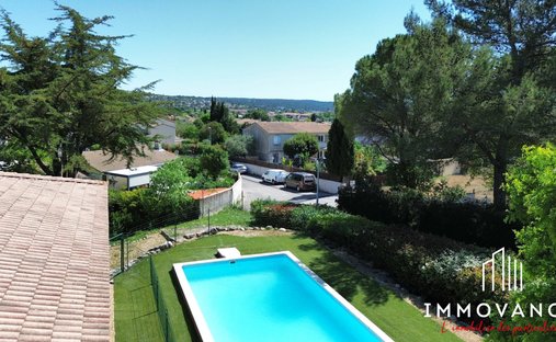 Villa in Centre Ville, Saint-Gély-du-Fesc, Frankreich 1