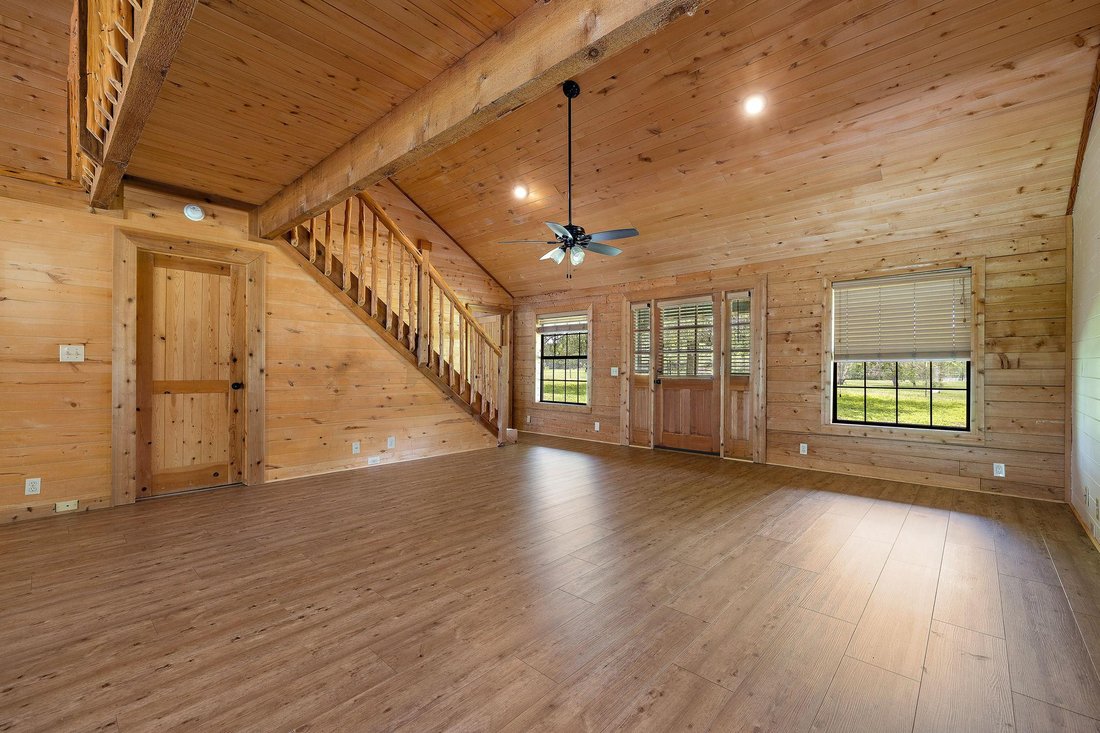 Casa en Elgin, Texas, Estados Unidos 5 - 17755704