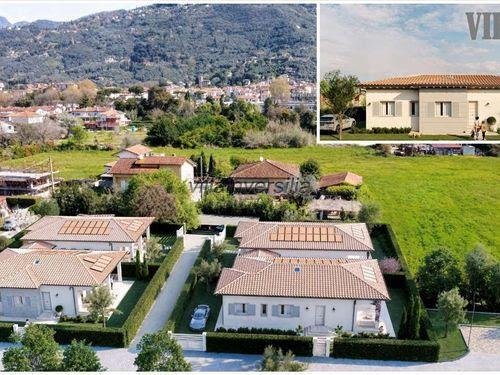 Villa in Pietrasanta, Tuscany, Italy 2 - 17760244