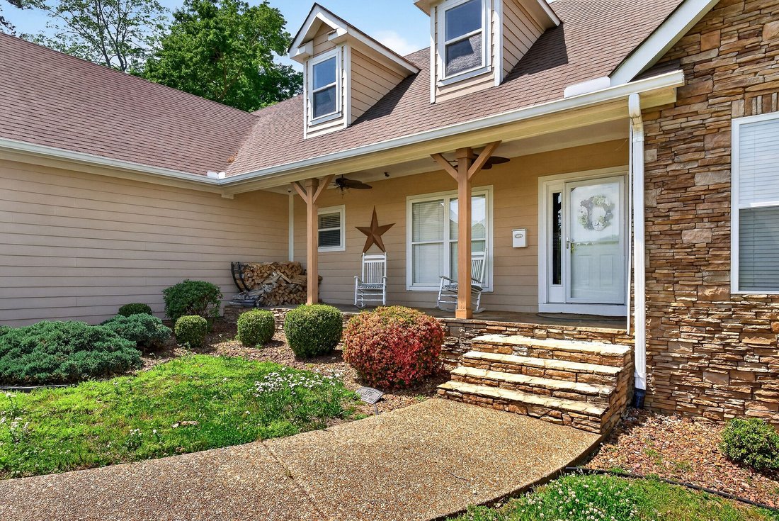 House in Sparta, Tennessee, United States 2 - 17528983