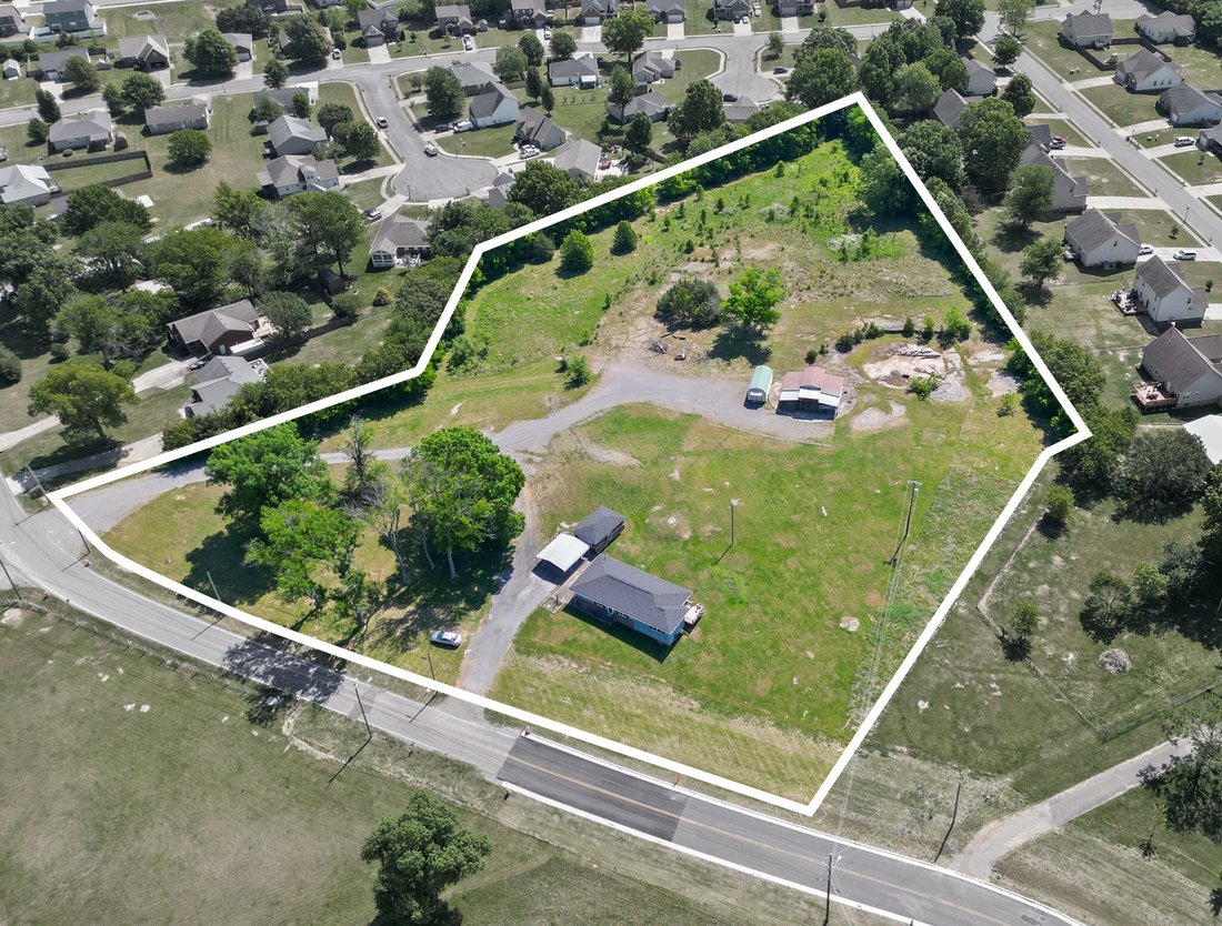 House in Lebanon, Tennessee, United States 1 - 17758936