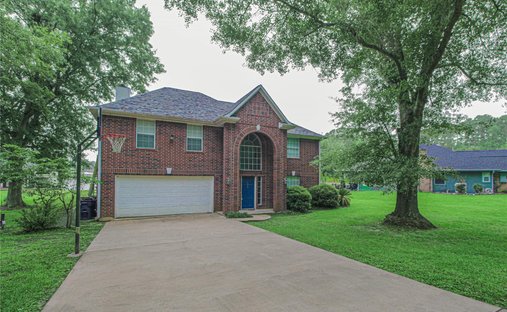 House in Onalaska, Texas, United States 1