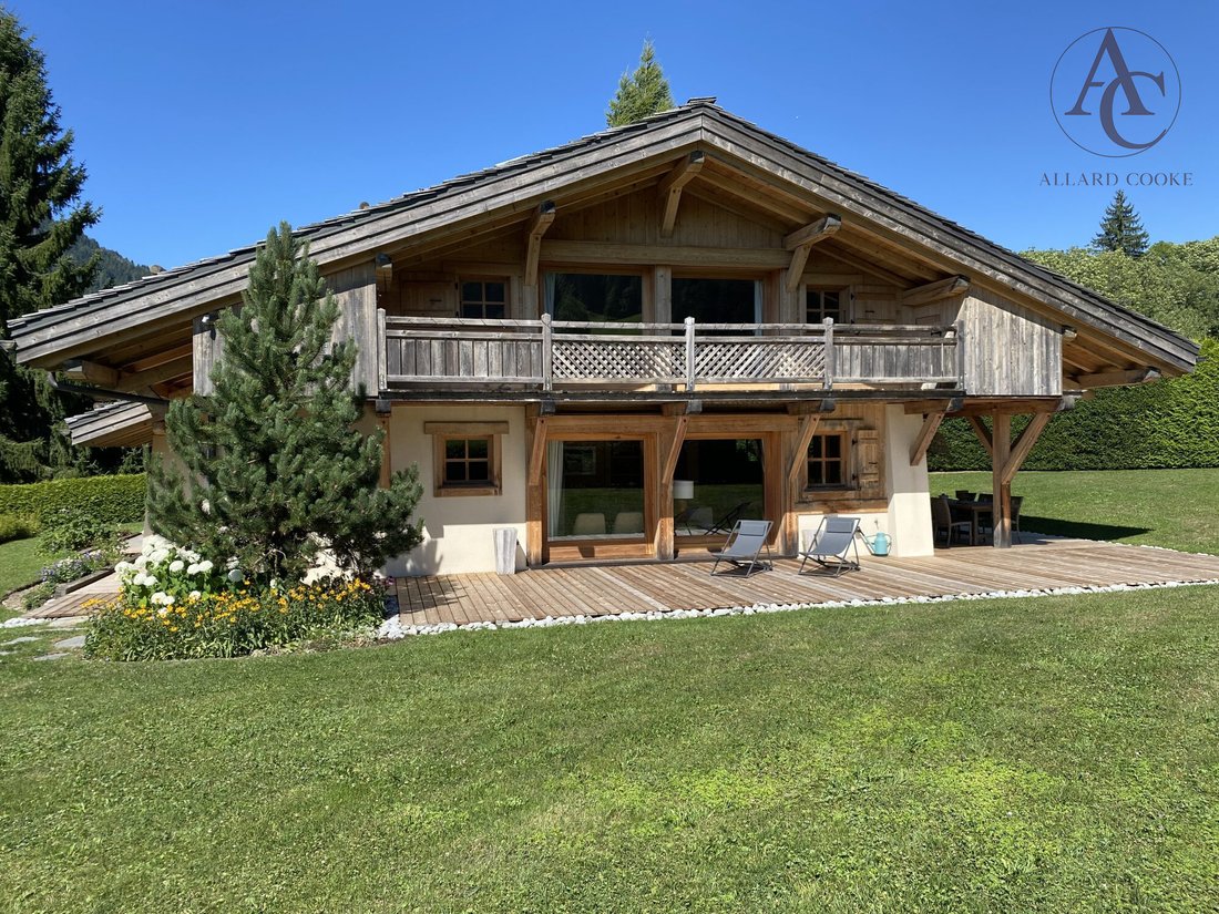 Chalet in Megève, Auvergne-Rhône-Alpes, France 1 - 16194411