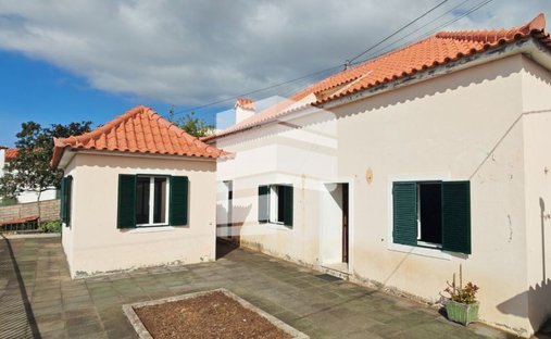 Villa in São Roque, Autonome Region Madeira, Portugal 1