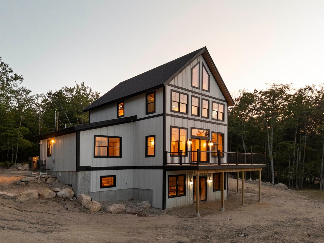 House in Ossipee, New Hampshire, United States 4 - 17760526